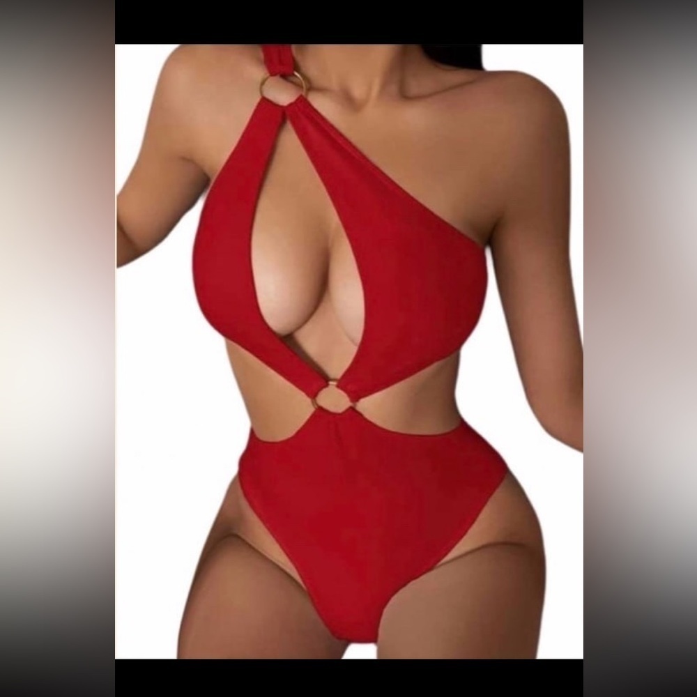 Hilinker Women's O-Ring Cutout Halter  Swimsuit High Cut Bathing Suit NWT size M